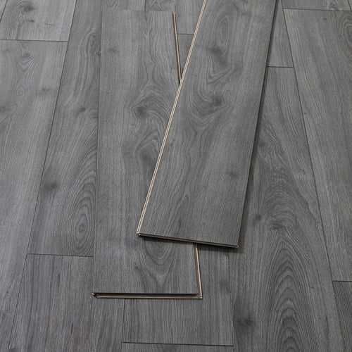 SUPERIOR 7MM MILLENIUM GREY OAK £10.99  SQ M